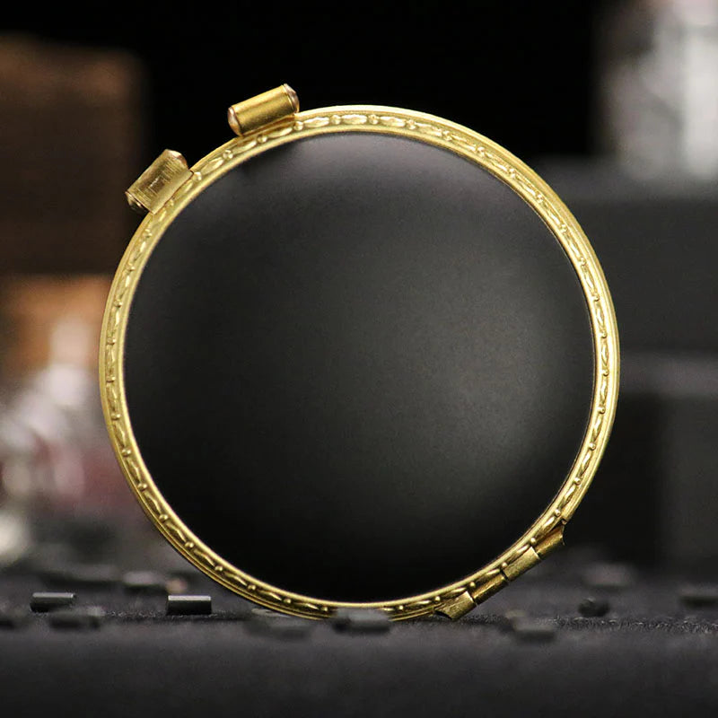 VINTAGE COMPACT LIGHTER