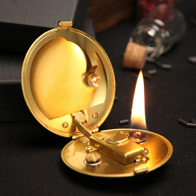 VINTAGE COMPACT LIGHTER